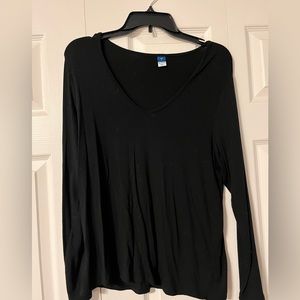 Black vneck long sleeve, size small